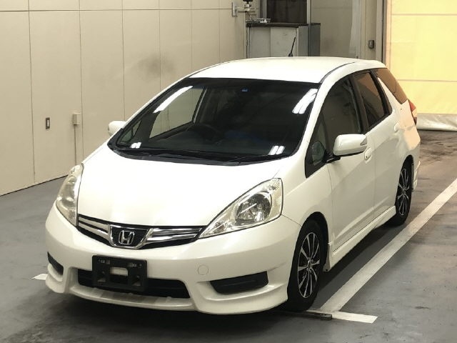 HONDA FIT SHUTTLE