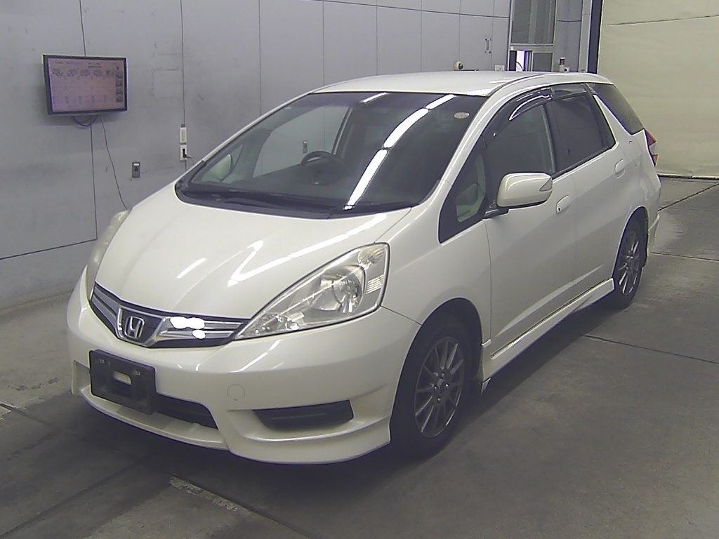 HONDA FIT SHUTTLE