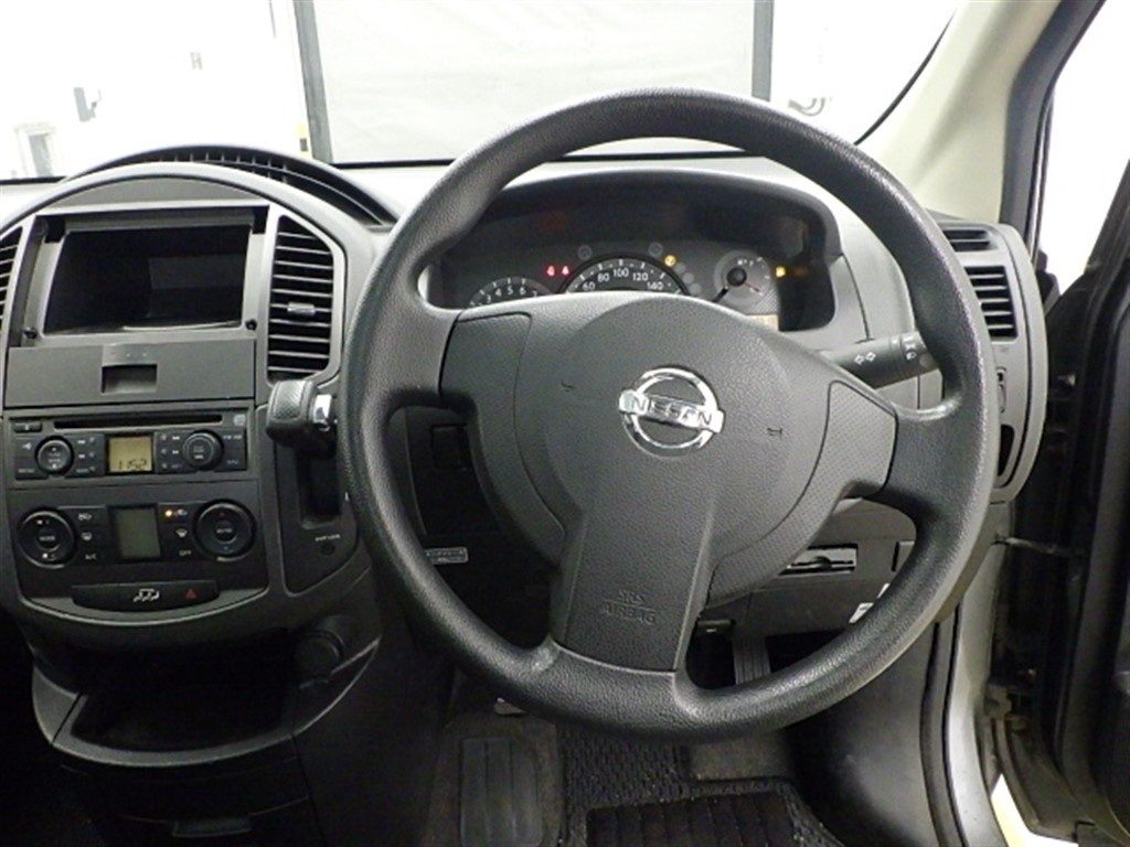 NISSAN LAFESTA