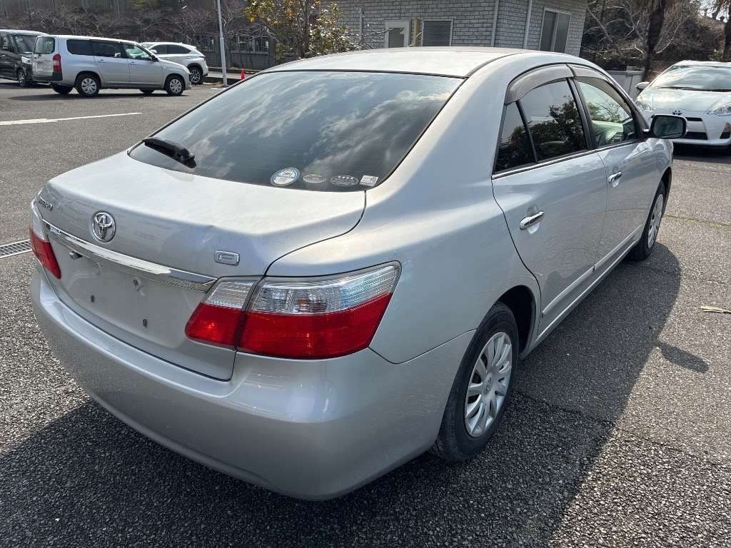 TOYOTA PREMIO
