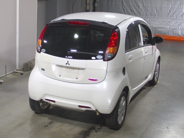 MITSUBISHI I