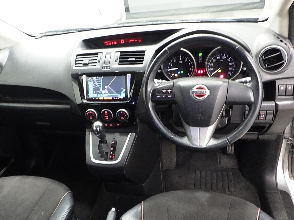 NISSAN LAFESTA