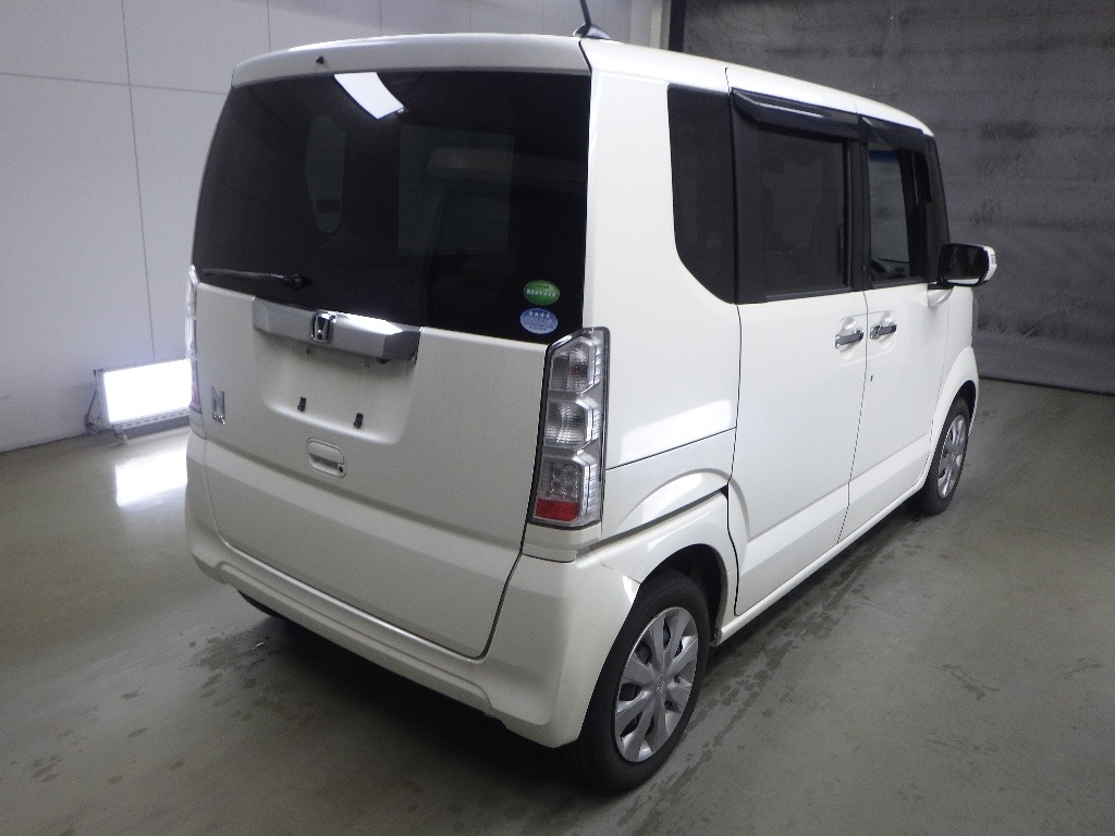 HONDA N-BOX