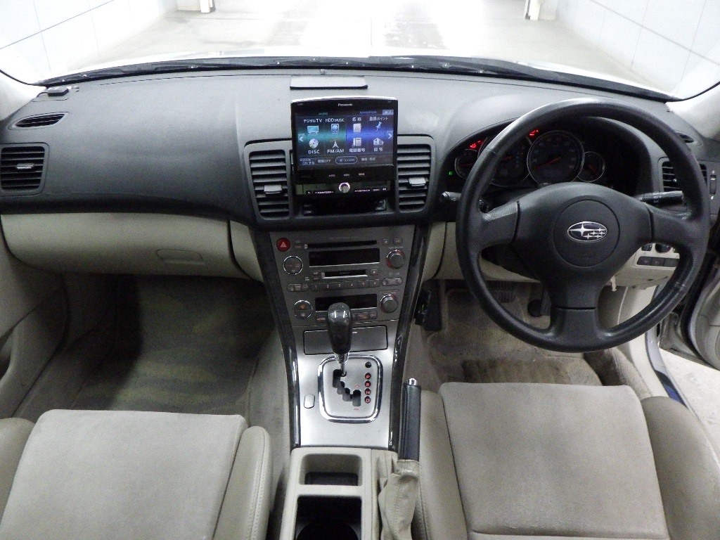 SUBARU LEGACY