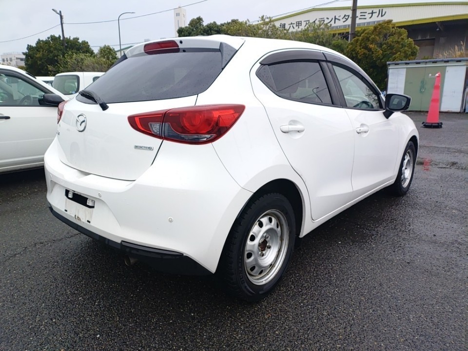 MAZDA MAZDA2