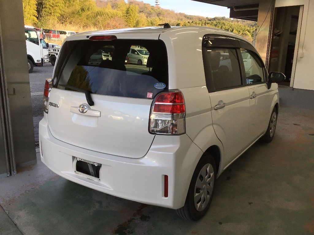 TOYOTA SPADE