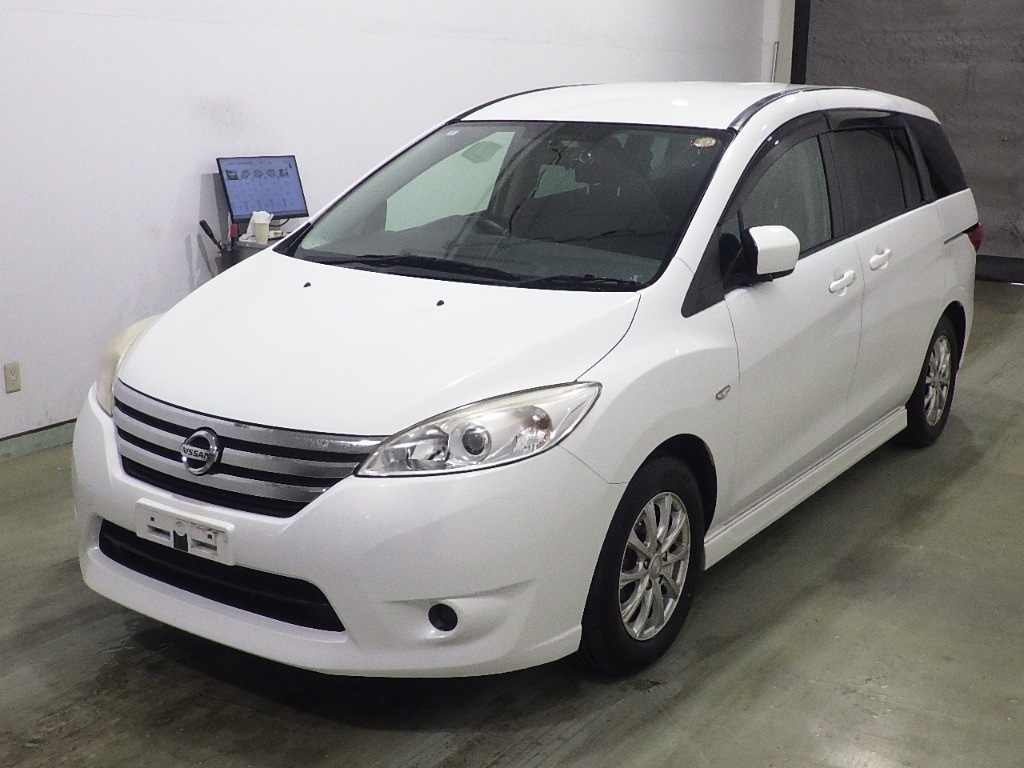 NISSAN LAFESTA
