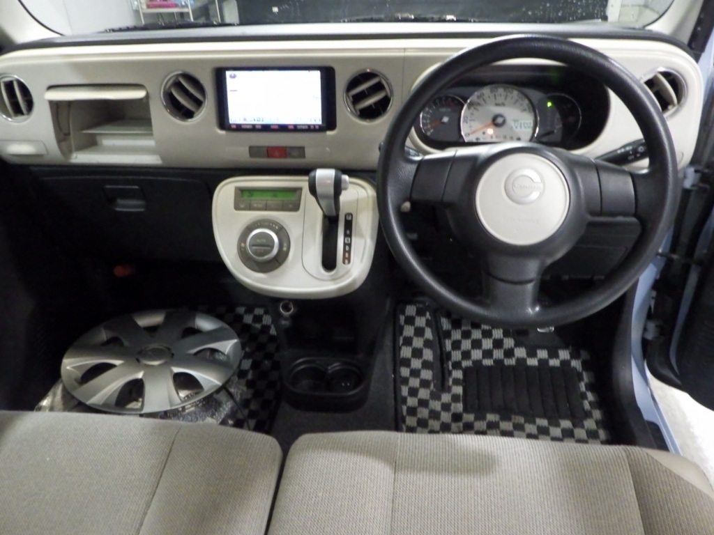 DAIHATSU MIRA COCOA