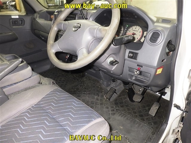 NISSAN CARAVAN
