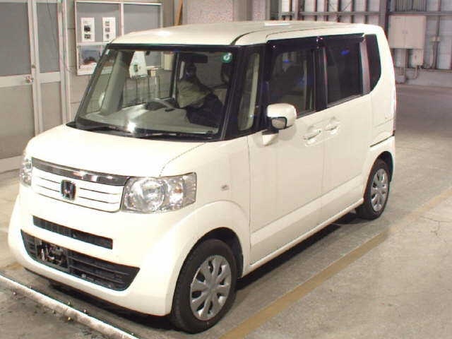 HONDA N-BOX