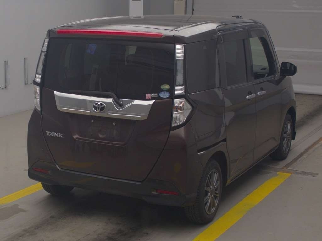 TOYOTA TANK