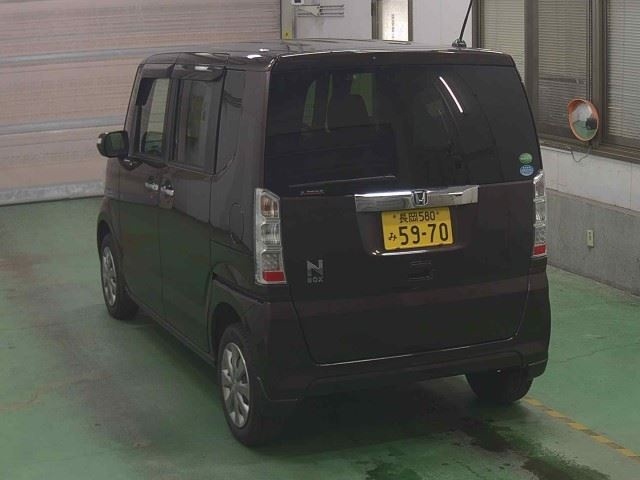 HONDA N-BOX
