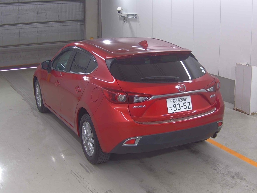 MAZDA AXELA