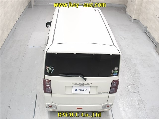 DAIHATSU WAKE