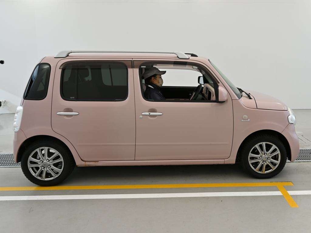 DAIHATSU MIRA COCOA