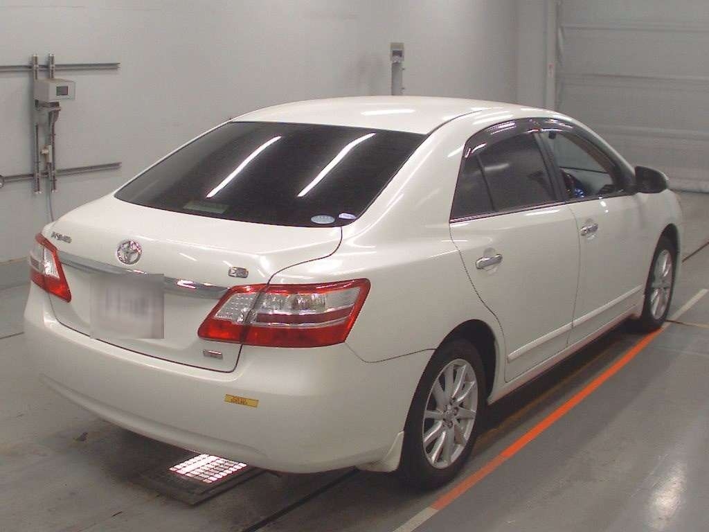 TOYOTA PREMIO