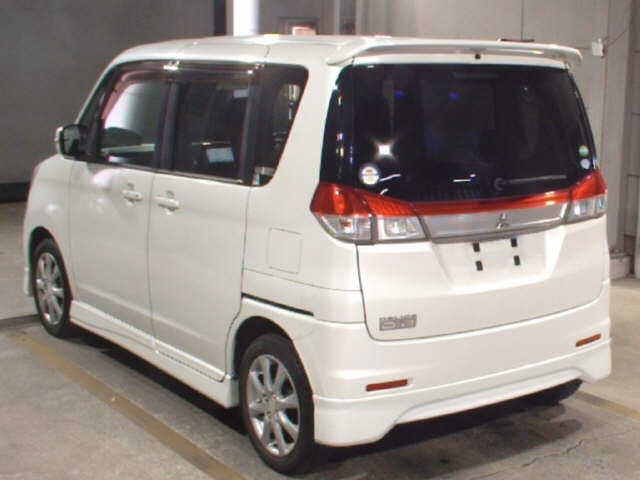 MITSUBISHI DELICA D:2
