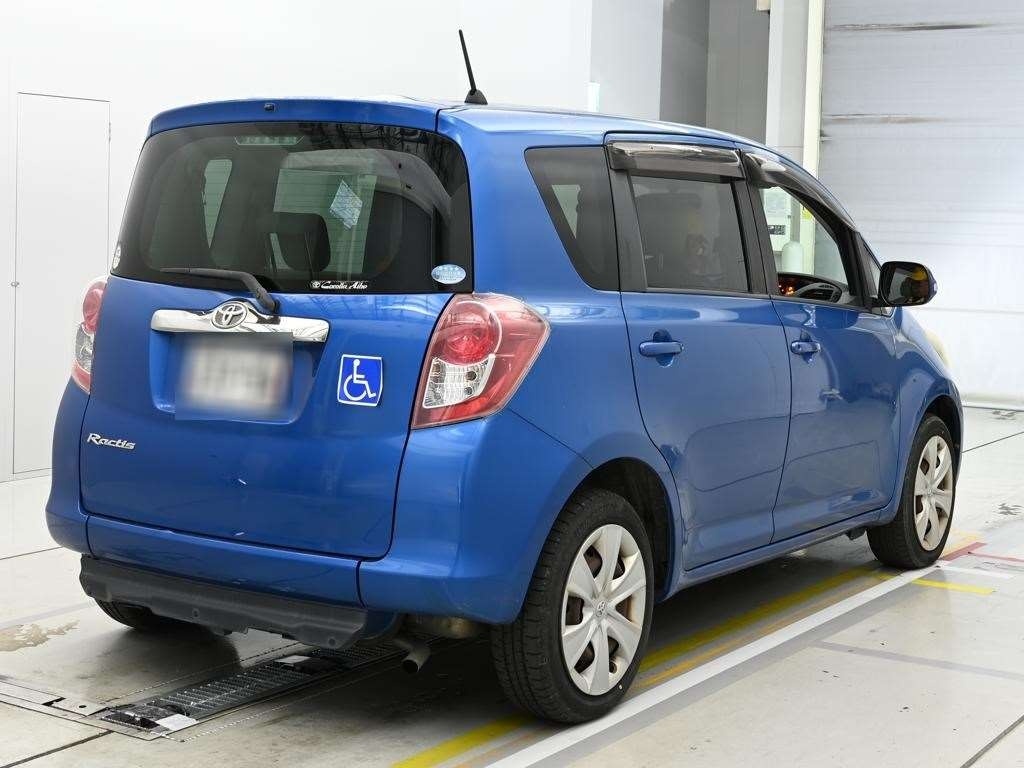 TOYOTA RACTIS