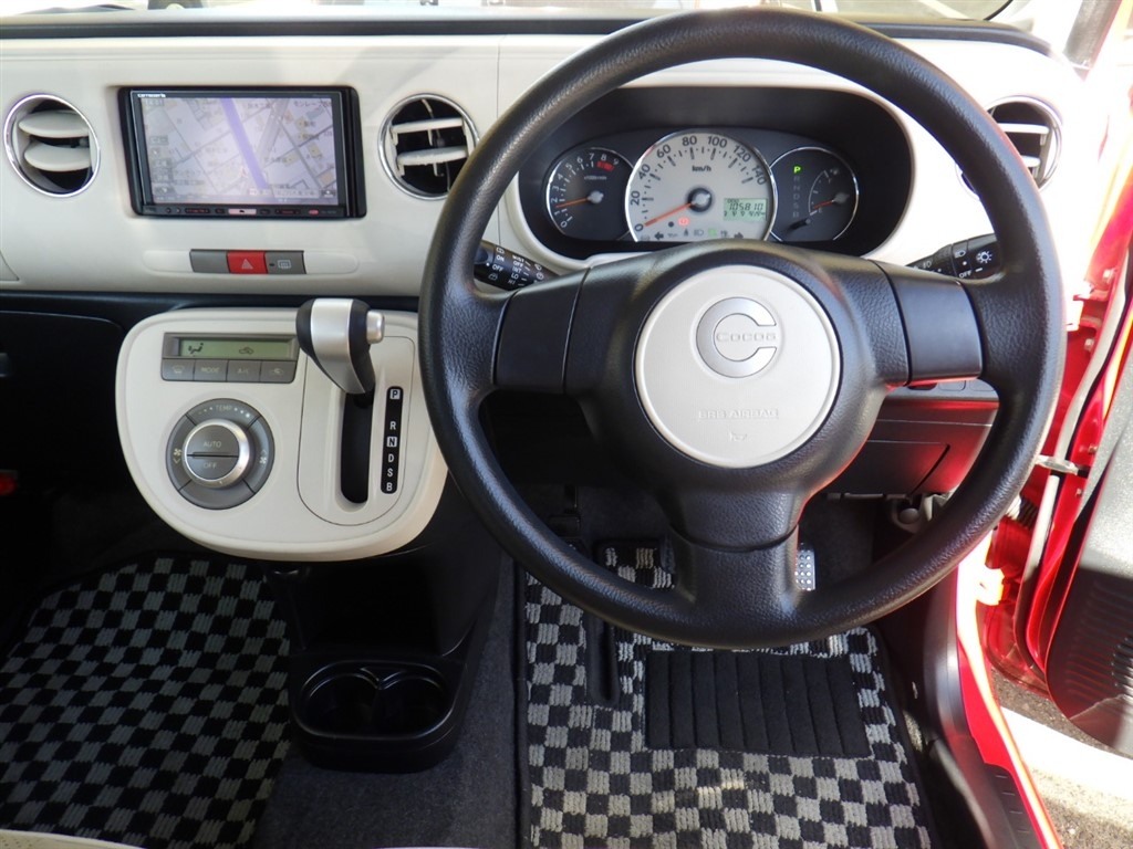 DAIHATSU MIRA COCOA