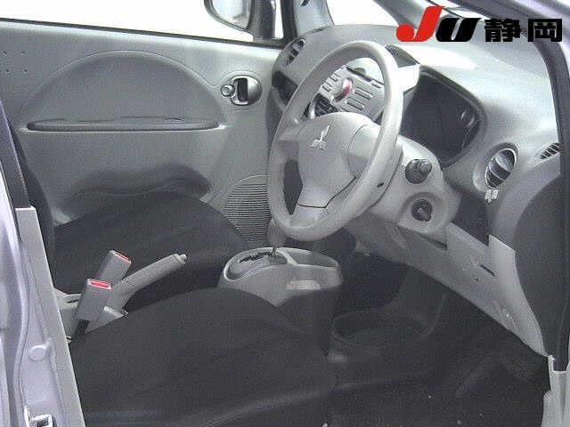 MITSUBISHI I