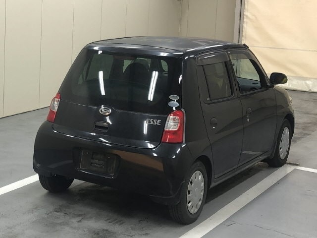 DAIHATSU ESSE