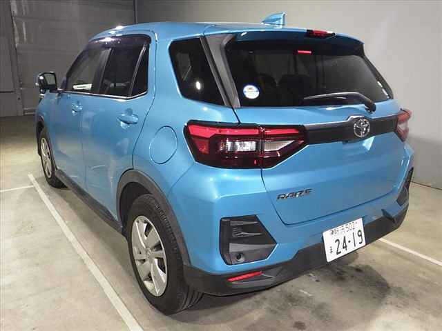 TOYOTA RAIZE