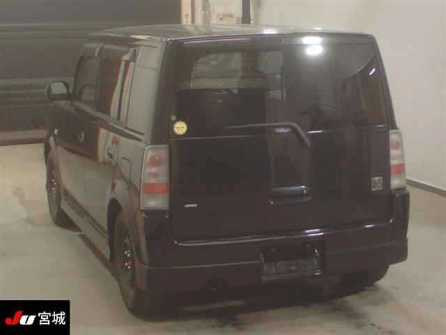 TOYOTA BB
