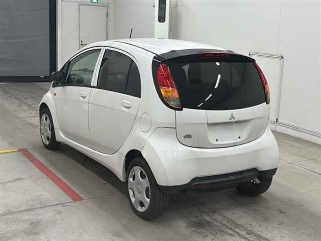 MITSUBISHI I