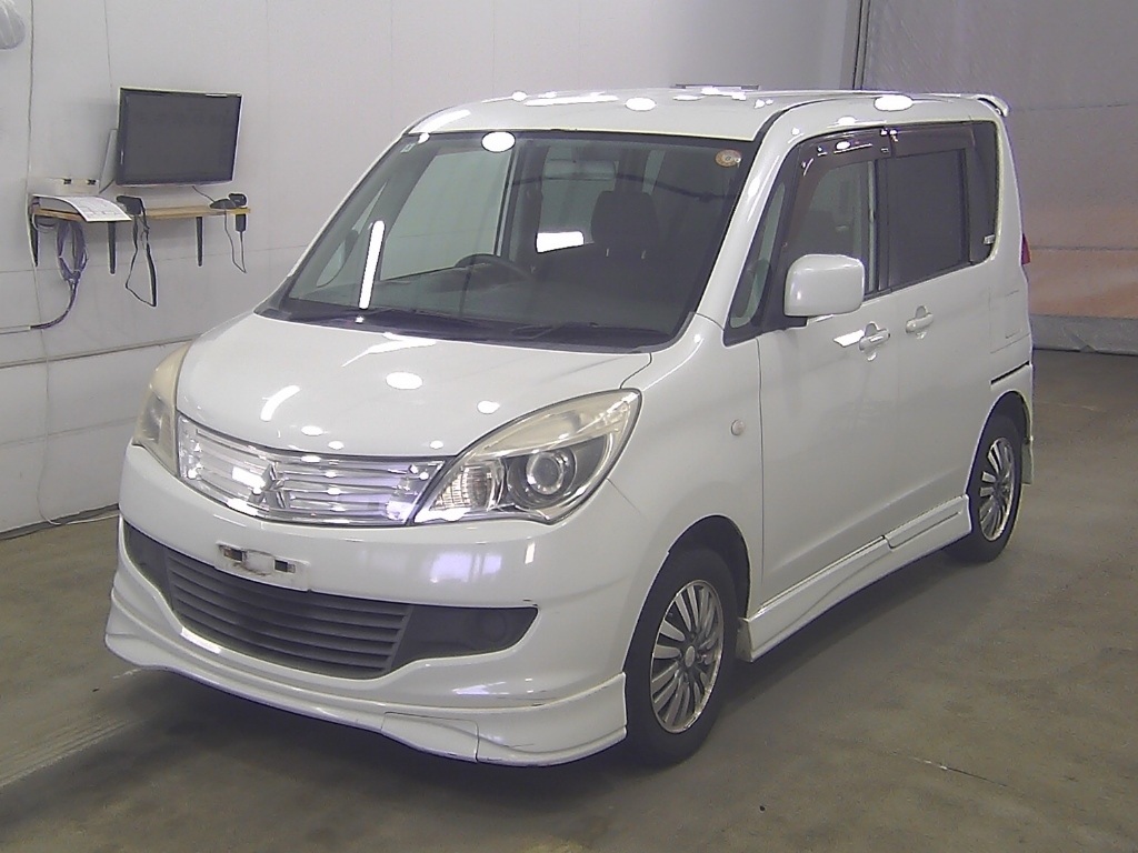 MITSUBISHI DELICA D:2
