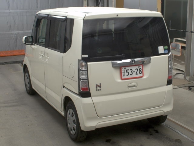 HONDA N-BOX