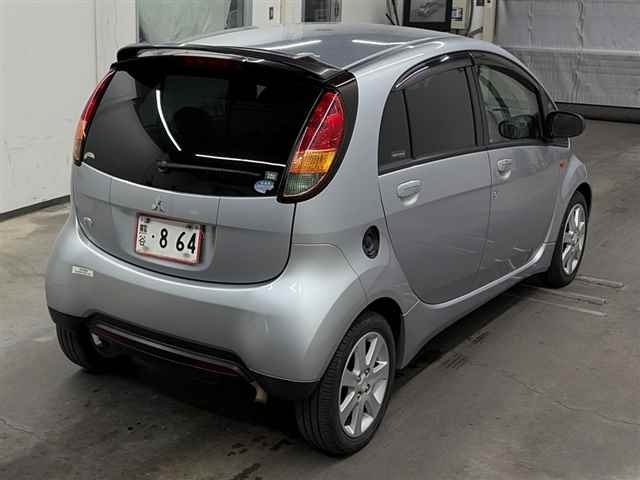 MITSUBISHI I