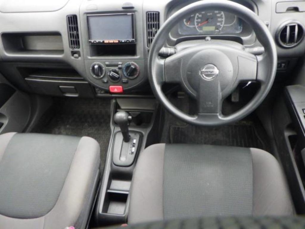 NISSAN AD