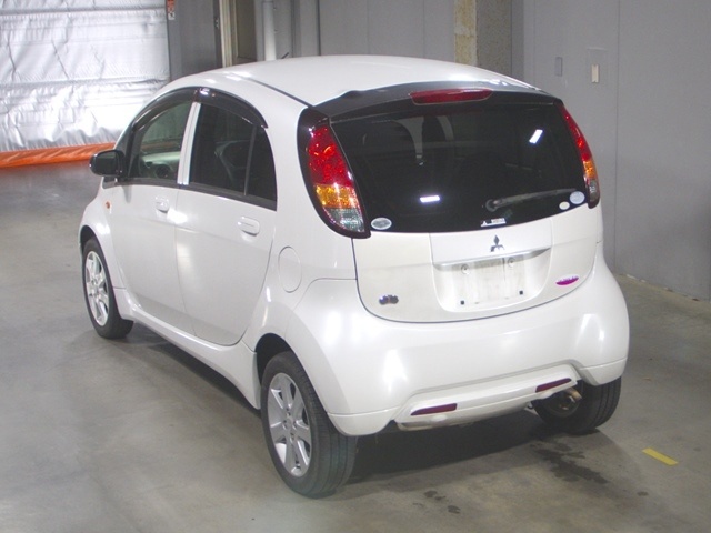 MITSUBISHI I