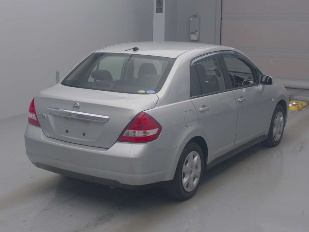NISSAN TIIDA LATIO