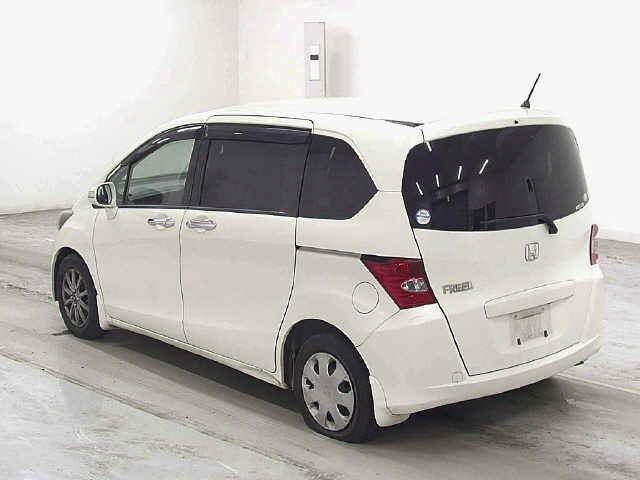HONDA FREED