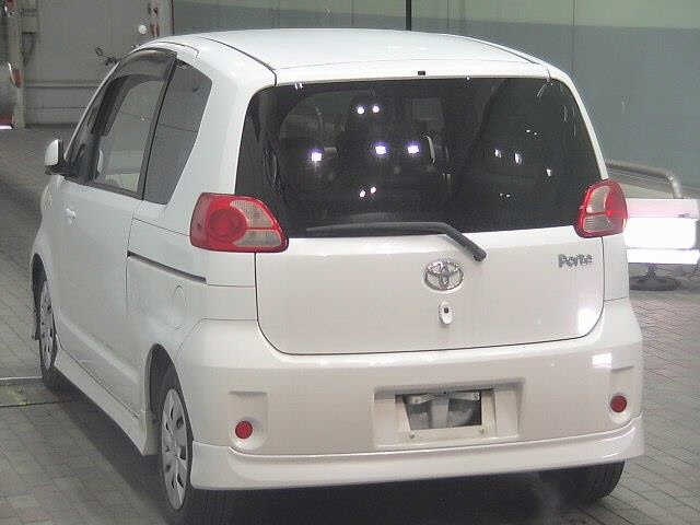 TOYOTA PORTE