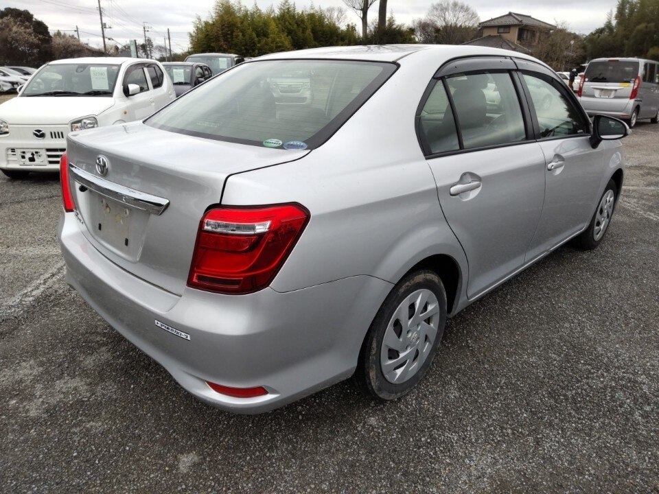 TOYOTA COROLLA AXIO