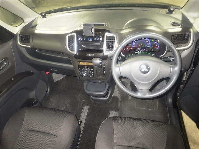 MITSUBISHI DELICA D:2