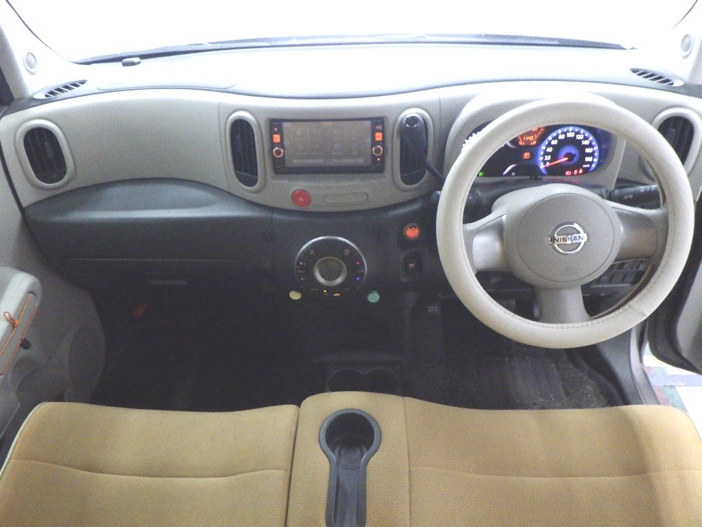 NISSAN CUBE