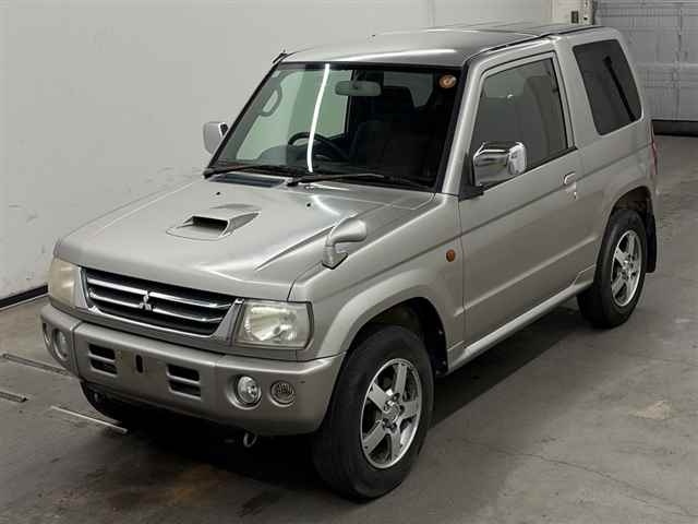 MITSUBISHI PAJERO MINI