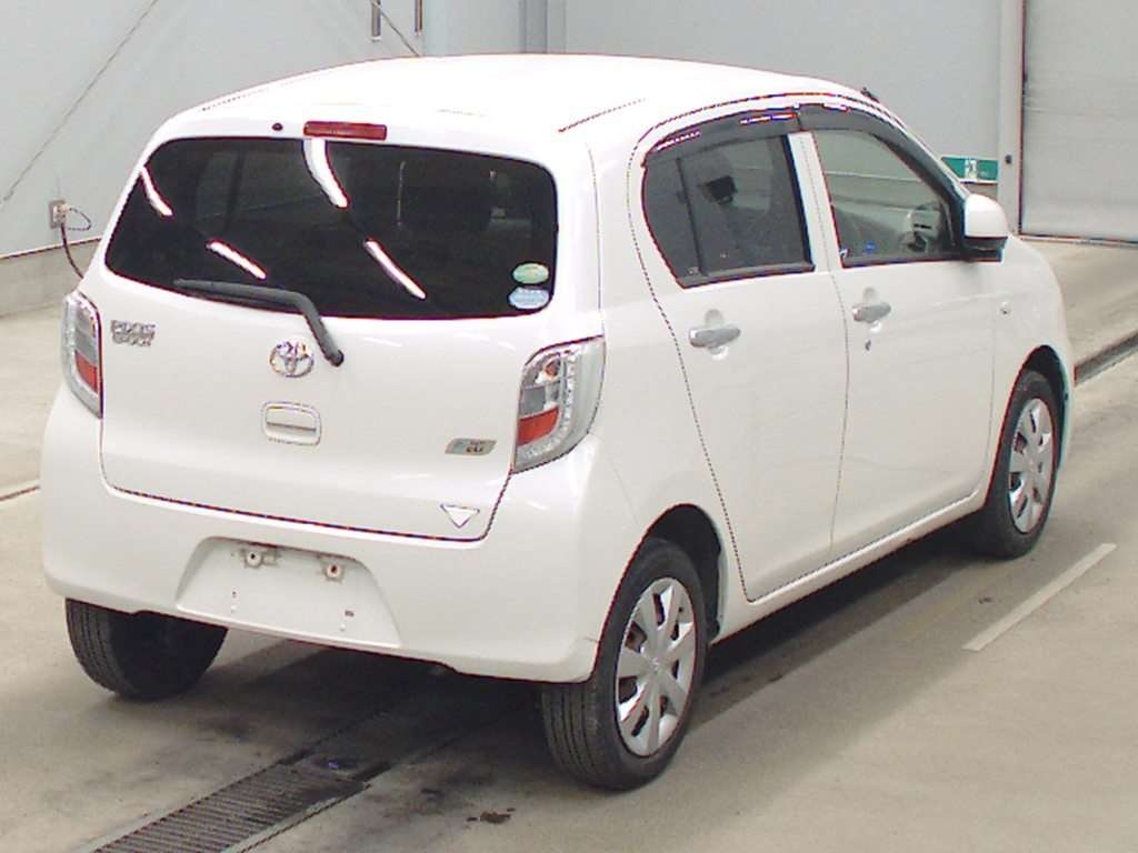 TOYOTA PIXIS EPOCH