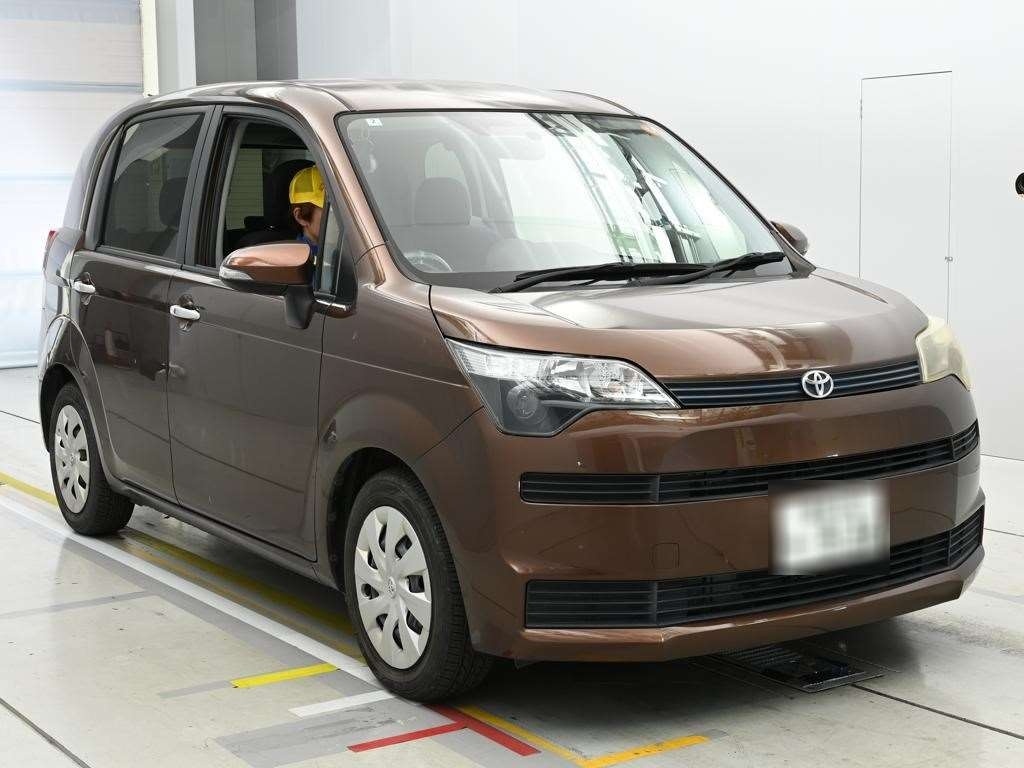 TOYOTA SPADE