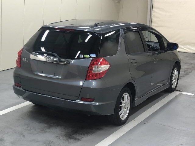 HONDA FIT SHUTTLE