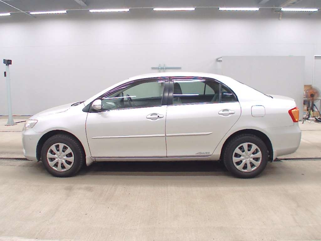 TOYOTA COROLLA AXIO