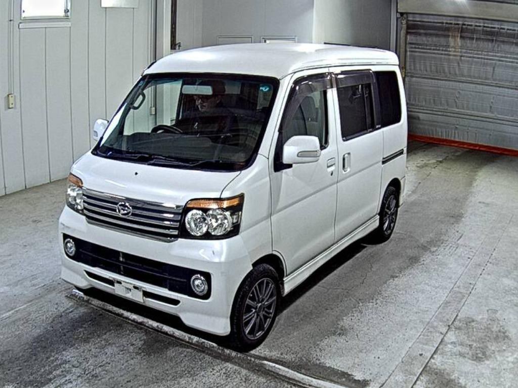 DAIHATSU ATRAI