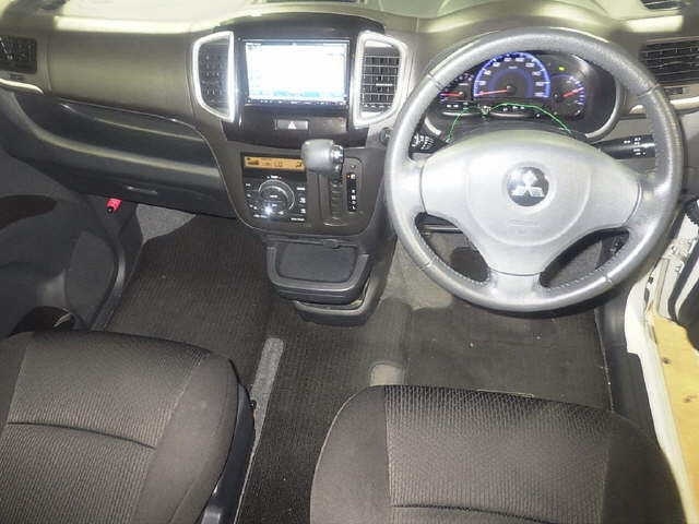 MITSUBISHI DELICA D:2