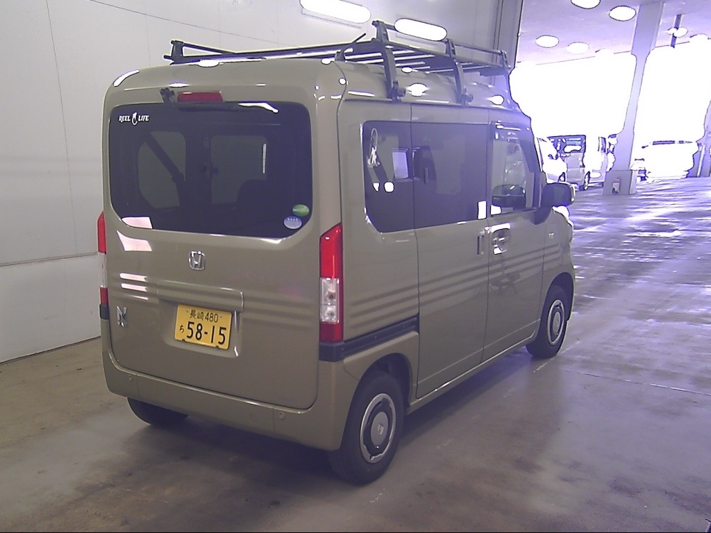 HONDA N-VAN