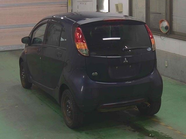 MITSUBISHI I