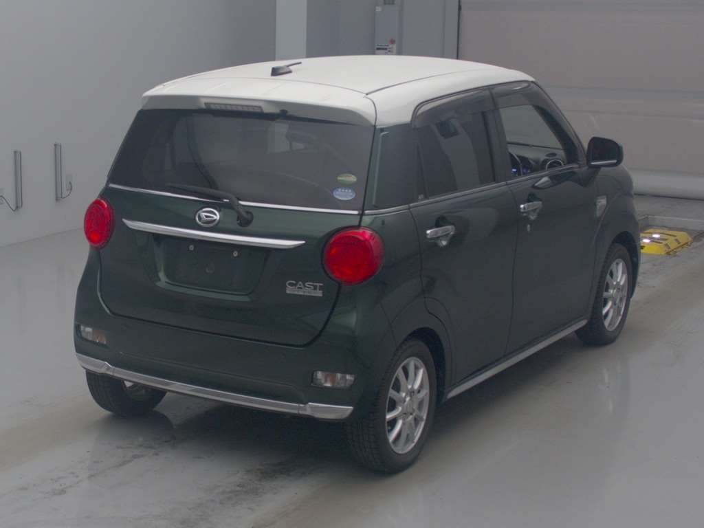 DAIHATSU CAST