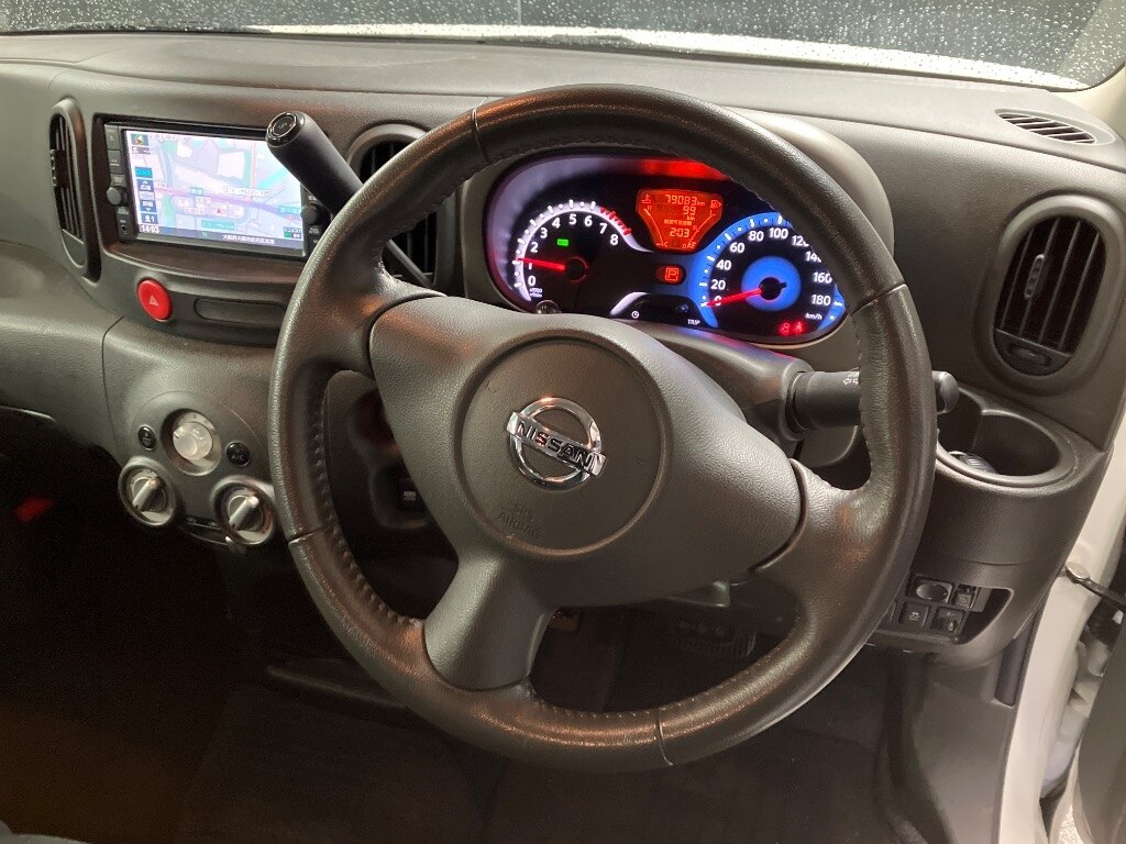 NISSAN CUBE